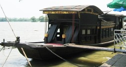 Copy of Southlakepleasureboat